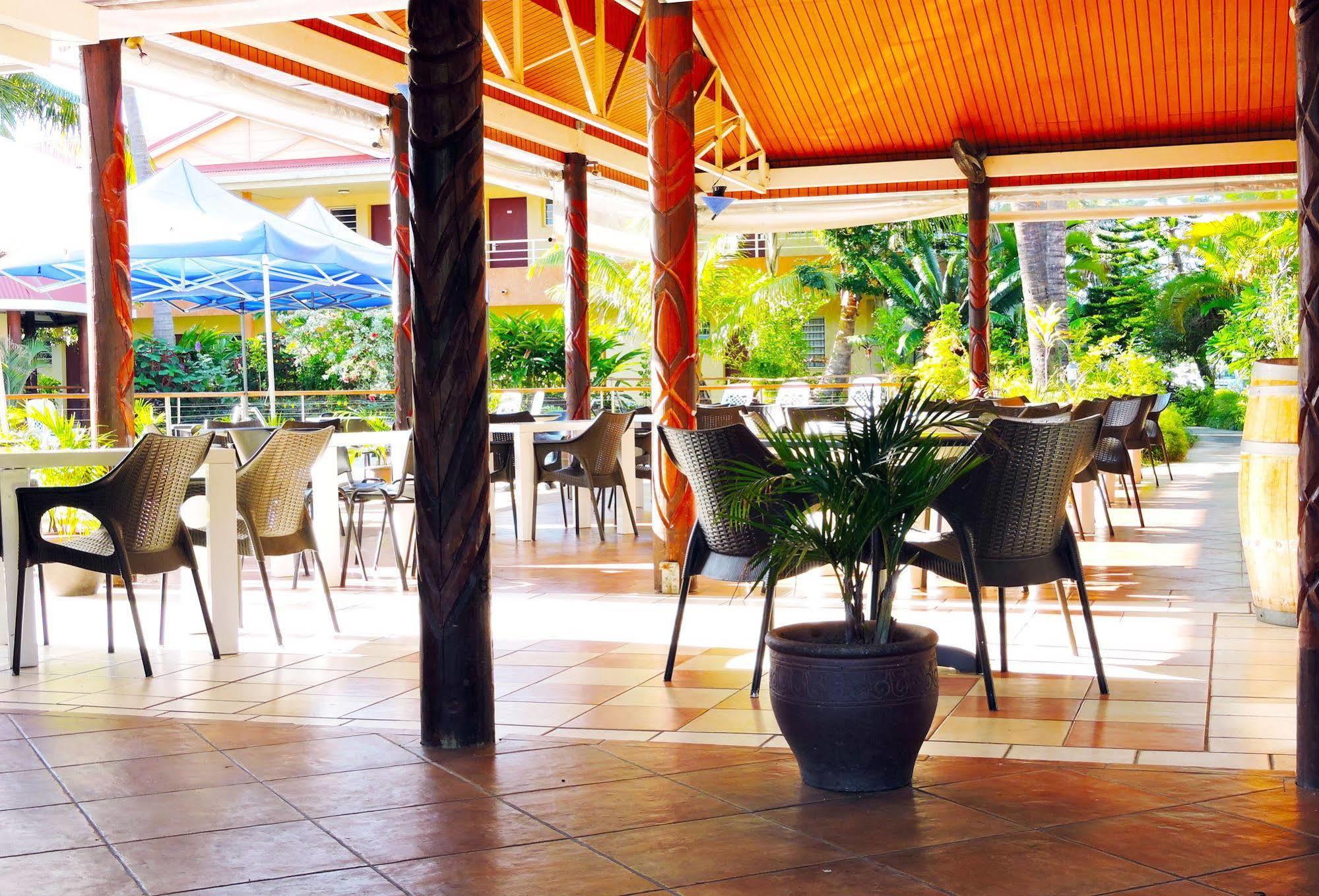 Koniambo Hotell Koné Exteriör bild